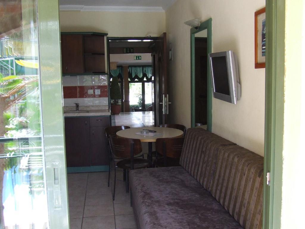 Maxwell Club 3* Marmaris