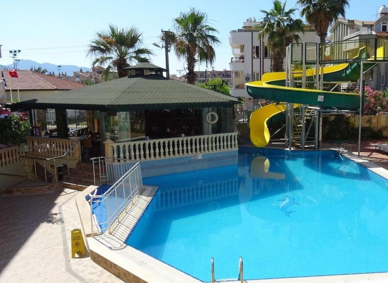 Hotel apartamentowy Maxwell Club 3*