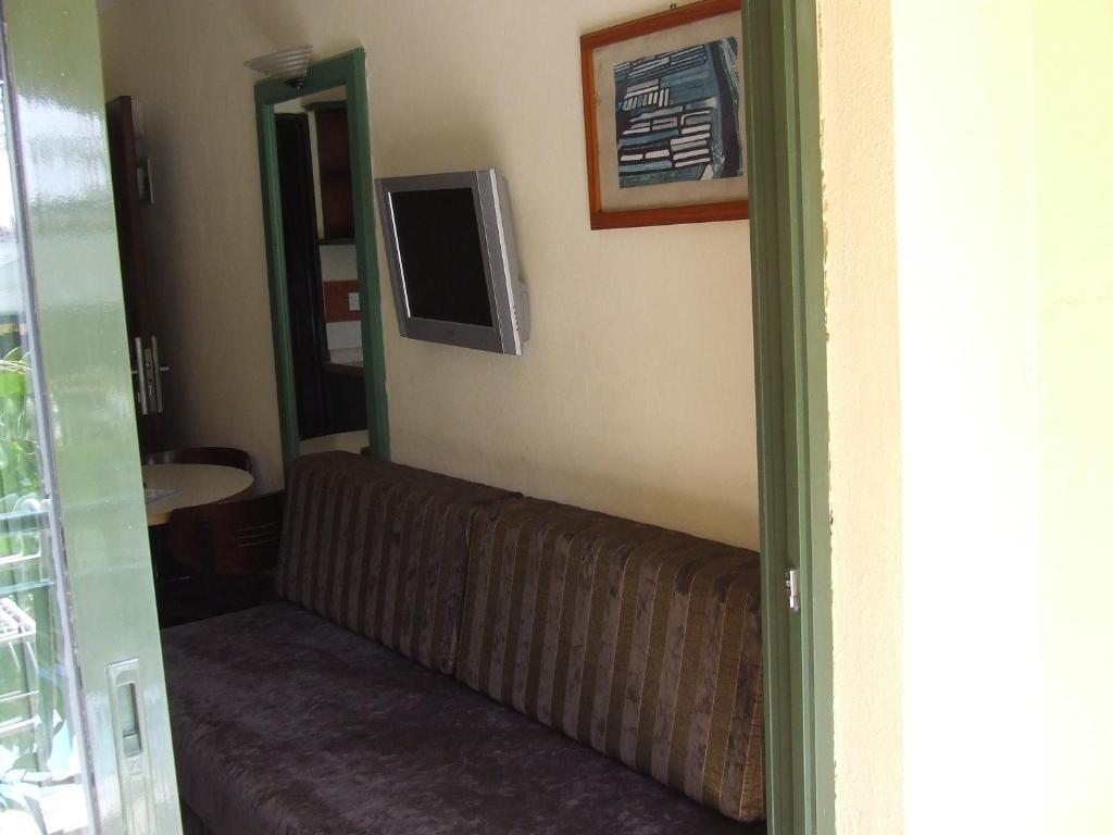 Maxwell Club Hotel apartamentowy 3*