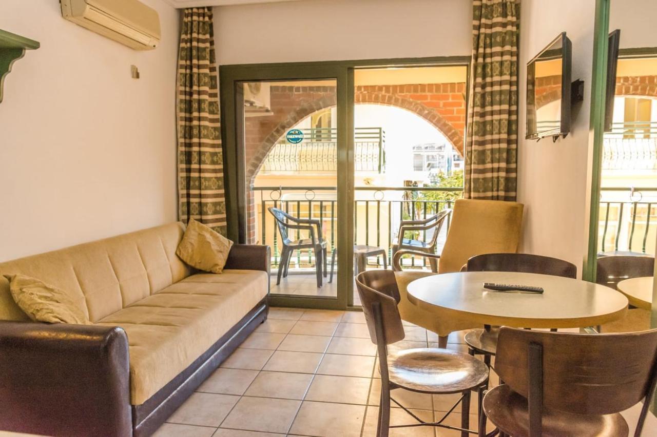 Maxwell Club Hotel apartamentowy Marmaris